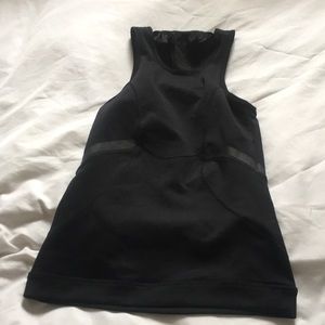 Top wt sport bra